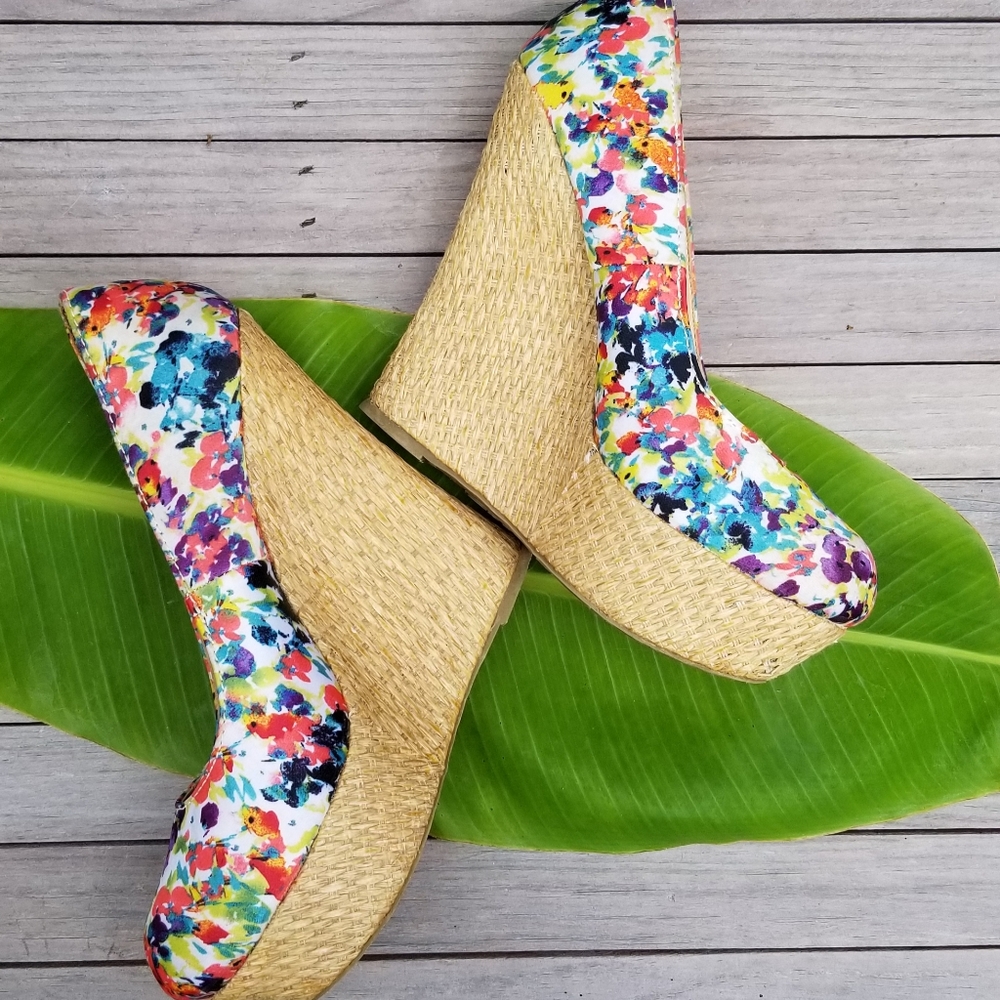 Brash Sexy Colorful Platform Wedges Size 6 1/2